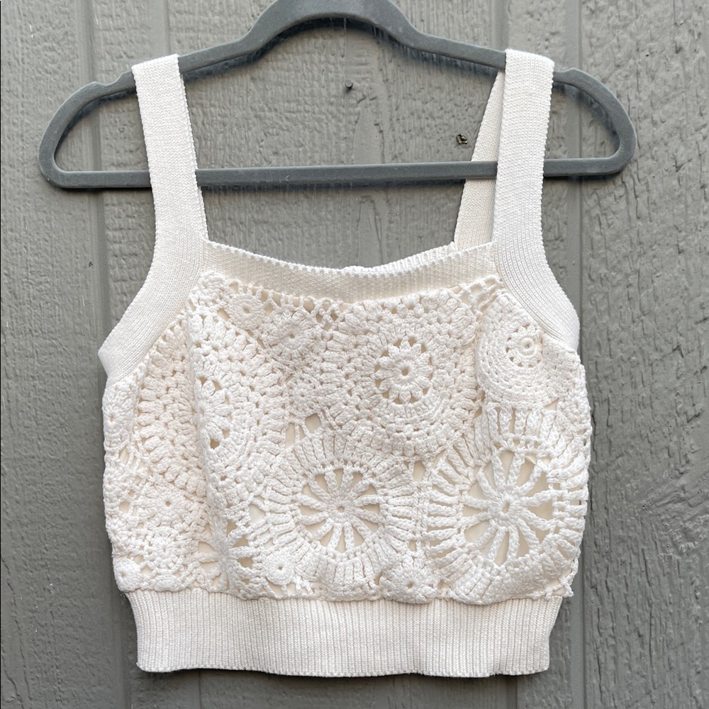 House of Harlow 1960 White Crochet Crop Top Size: M - Picture 2 of 9